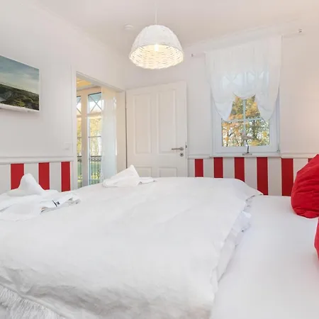 Strandblick מלון דירות 4*